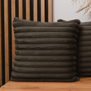 Dekorační povlak na polštář 45x45 cm v barvě šedo-hnědá z imitace kožíšku s prošíváním