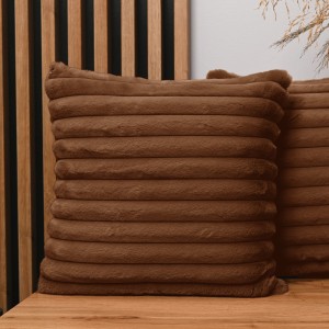 Dekorační povlak na polštář 45x45 cm v barvě hnědá z imitace kožíšku s prošíváním