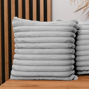 Dekorační povlak na polštář 45x45 cm v barvě světle šedá z imitace kožíšku s prošíváním