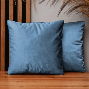 Dekorační povlak na polštář 35x35 cm v barvě azurová z sametové tkaniny