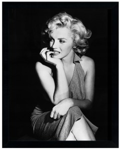 Moderní obrázek v černém rámu 40x50 cm - Marilyn Monroe 3