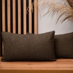 Dekorační povlak na polštář 30x50 cm z čokoládové žinylkové látky s texturou