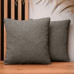 Dekorační povlak na polštář 35x35 cm z tmavě hnědé strukturované žinylkové látky