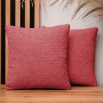 Dekorační povlak na polštář 35x35 cm v korálové barvě z texturované žinylkové látky