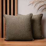 Dekorační povlak na polštář 40x40 cm z hnědé strukturované žinylkové látky