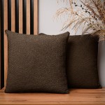 Dekorační povlak na polštář 45x45 cm v čokoládové barvě z texturované žinylkové látky
