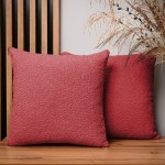 Dekorační povlak na polštář 45x45 cm v korálové barvě z texturované žinylkové látky