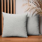 Dekorační povlak na polštář 45x45 cm ze světle šedé strukturované žinylkové tkaniny