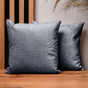 Dekorační povlak na polštář 30x30 cm z šedomodré velurové tkaniny s texturou „kapek“