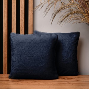 Dekorační povlak na polštář 30x30 cm v tmavě modré barvě v imitaci kožešiny