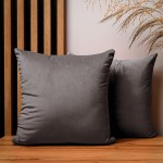 Dekorační povlak na polštář 40x40 cm z hnědé velurové látky