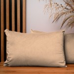 Dekorační povlak na polštář 40x60 cm ze světle hnědé velurové látky