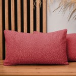 Dekorační povlak na polštář 40x80 cm v korálové barvě z texturované žinylkové látky