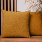 Dekorační povlak na polštář 50x50 cm z oranžové žinylkové látky s texturou