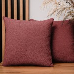 Dekorační povlak na polštář 50x50 cm v barvě jahody z texturované žinylkové látky