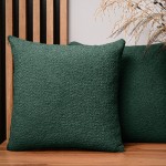 Dekorační povlak na polštář 55x55 cm v zelené barvě z texturované žinylkové látky