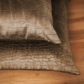 2. POSZEWKA 45X45 CROCO 104 detal.jpg
