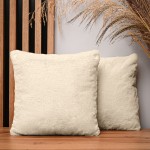 Dekorační povlak na polštář 35x35 cm z imitace kožešiny v krémové barvě