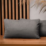 Dekorační povlak na polštář 30x50 cm z tmavě šedé imitace kožešiny