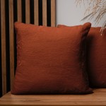 Dekorační povlak na polštář 50x50 cm v tmavě oranžové barvě v imitaci kožešiny