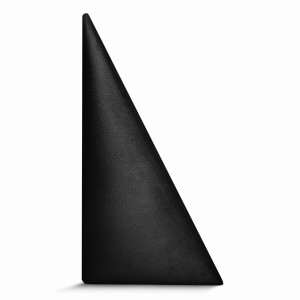 Nástěnný panel 15x30 cm čalouněný ve tvaru trojúhelníku – Čelo postele v černé velurové látce